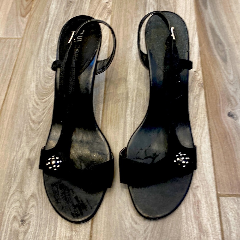 Black high heels size 10